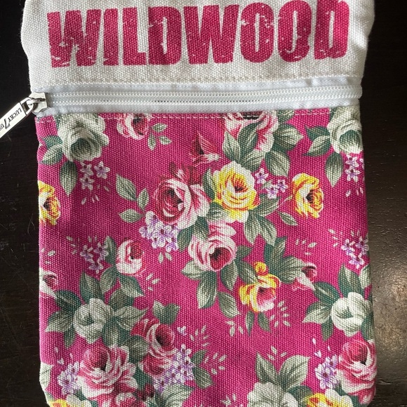 Wildwood NJ Floral Crossbody Bag - Pink - Picture 3 of 9